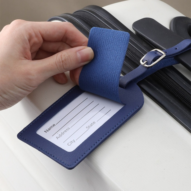 بطاقات أمتعة للرجال والنساء من - مراجعة Travel Accessories Must Have وسعره