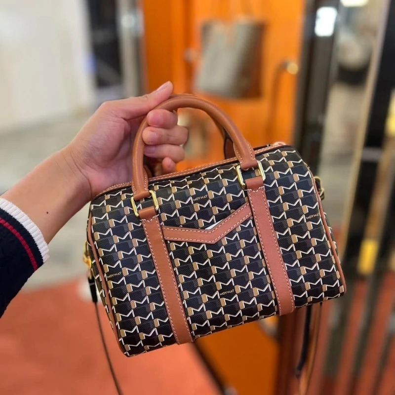 حقيبة بوسطن صغيرة للسفر تدوم 4 - مراجعة Travel Accessories Luxury وسعره
