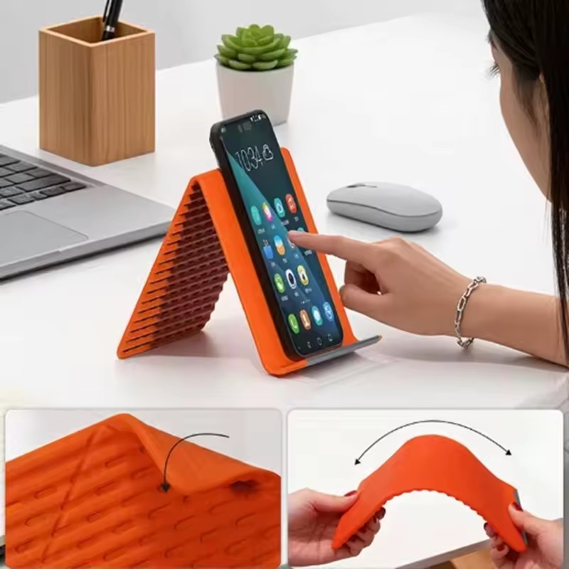 حامل هاتف محمول مرن من السيليك - مراجعة Travel Accessories Must Have وسعره