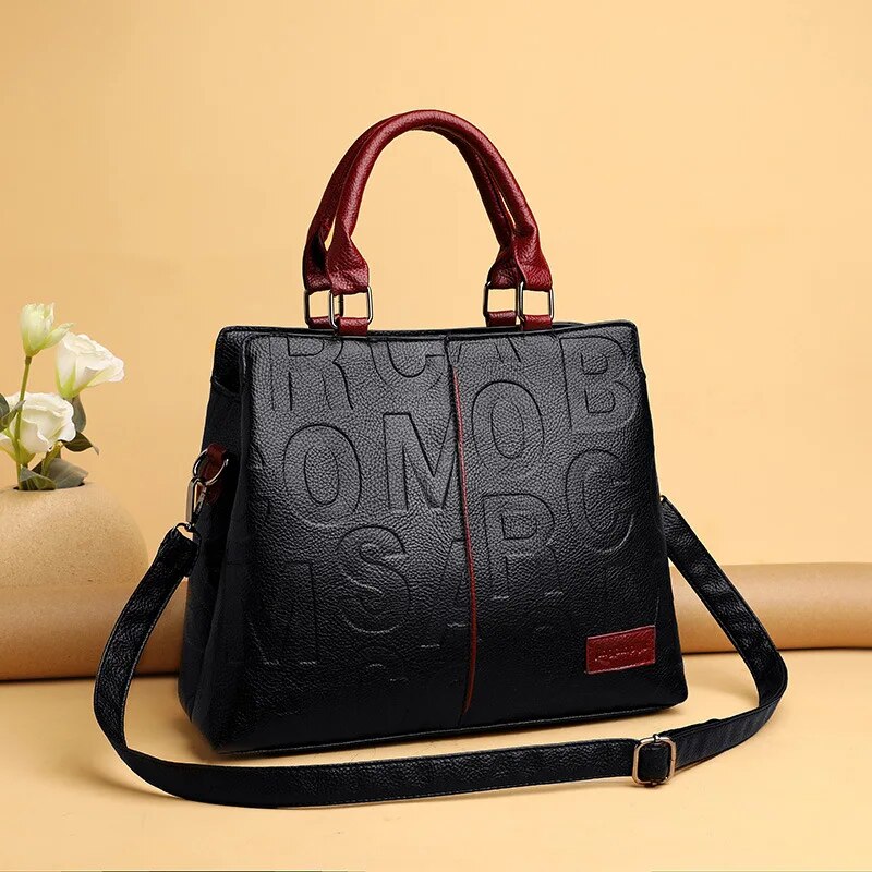 حقائب كتف كاجوال من جلد البولي - مراجعة Travel Accessories Luxury وسعره