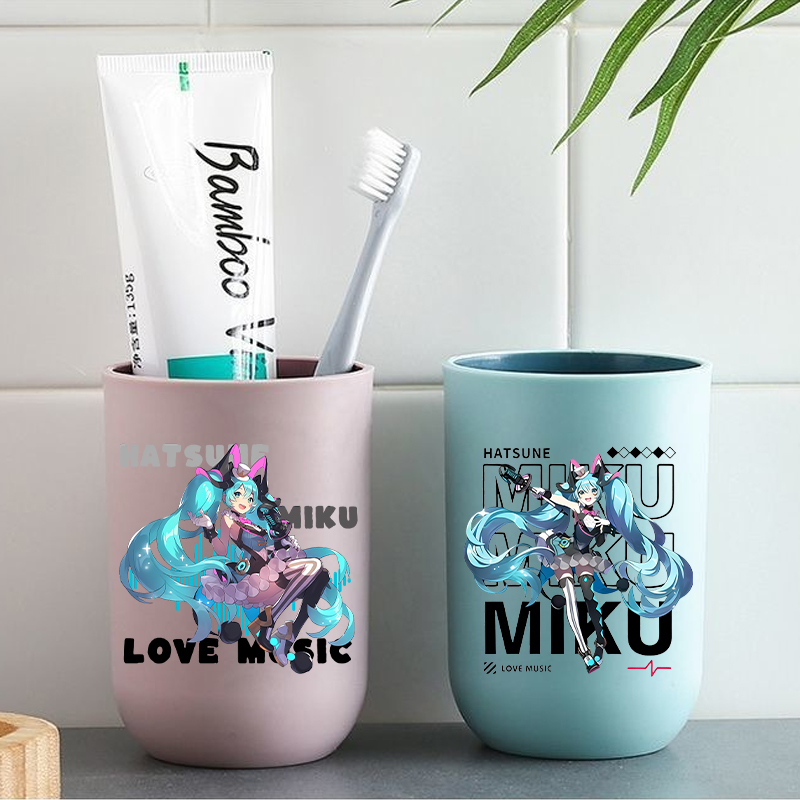 كوب فرشاة أسنان هاتسوني ميكو ل - مراجعة Travel Accessories Girly وسعره